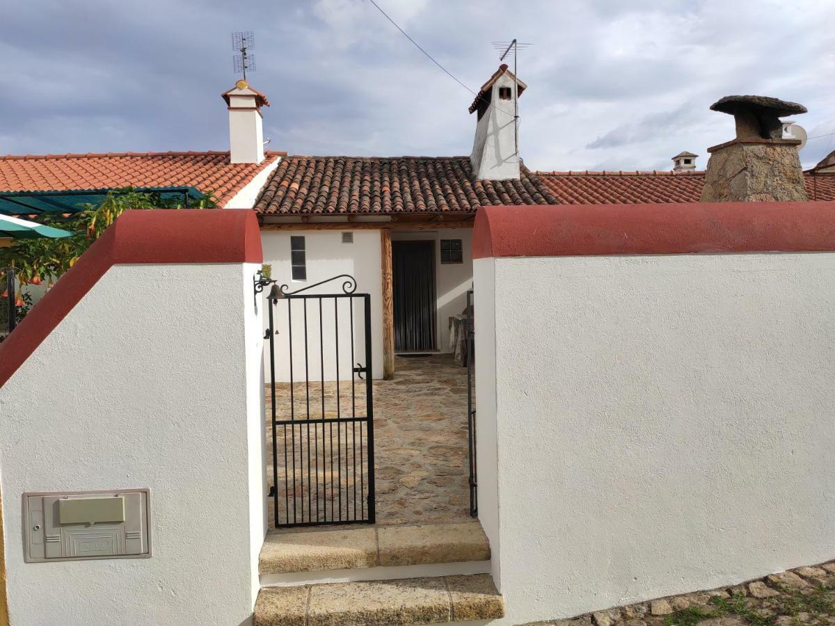 Casas Do Miramonte Marvao Villa Beira Bagian luar foto